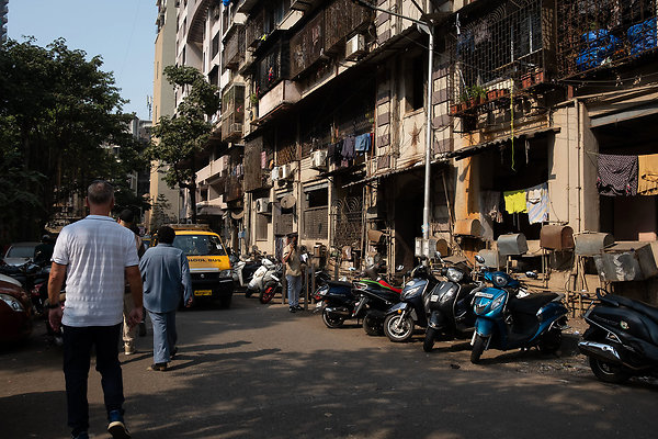 MUMBAI DIRECTOR SCOUT DAY 2-125 MUMBAI DIRECTOR SCOUT DAY 2-125