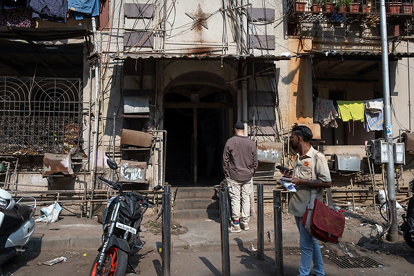 MUMBAI DIRECTOR SCOUT DAY 2-126 MUMBAI DIRECTOR SCOUT DAY 2-126