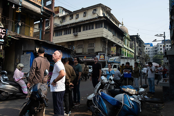MUMBAI DIRECTOR SCOUT DAY 2-122 MUMBAI DIRECTOR SCOUT DAY 2-122