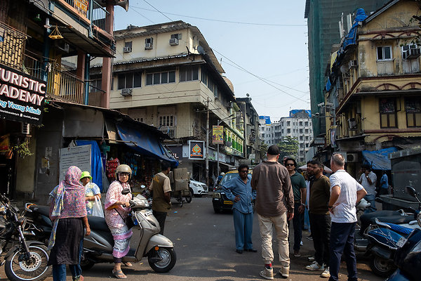 MUMBAI DIRECTOR SCOUT DAY 2-123 MUMBAI DIRECTOR SCOUT DAY 2-123