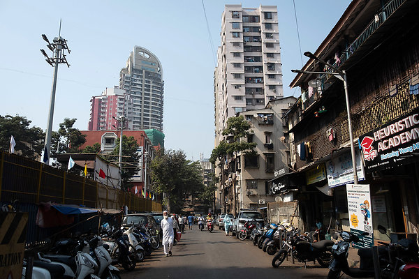 MUMBAI DIRECTOR SCOUT DAY 2-95 MUMBAI DIRECTOR SCOUT DAY 2-95