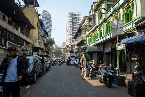 MUMBAI DIRECTOR SCOUT DAY 2-100 MUMBAI DIRECTOR SCOUT DAY 2-100